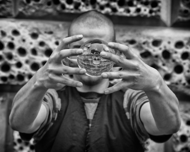 crystal ball juggler Bath Stret Photography from Daz Smith