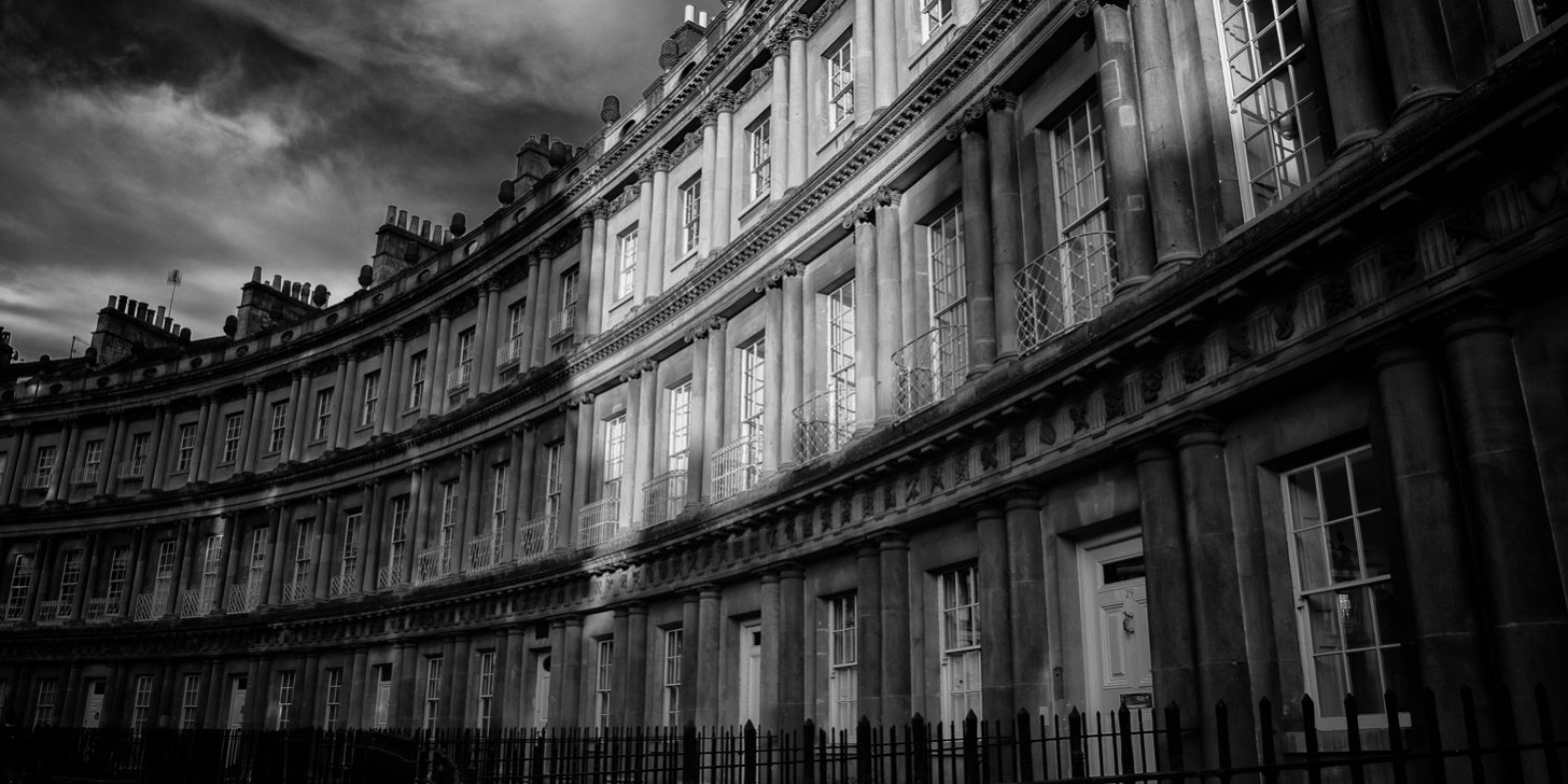 the circus at sunset the circus at sunset - UK/Bath street photography - UK/Bath street photography