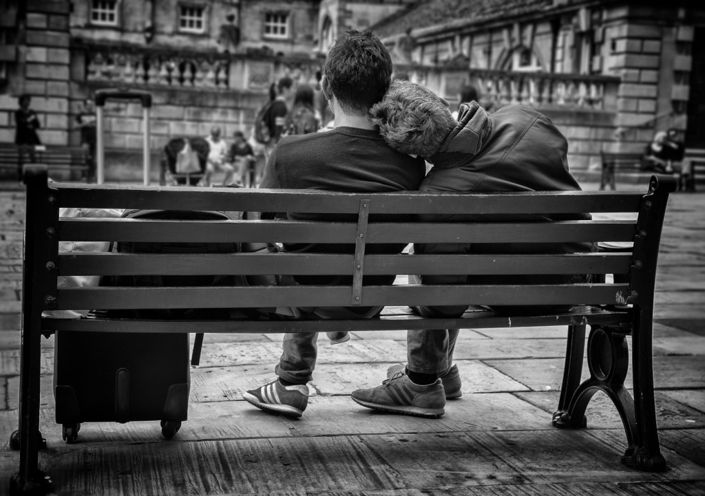 bench couple - UK street Photography