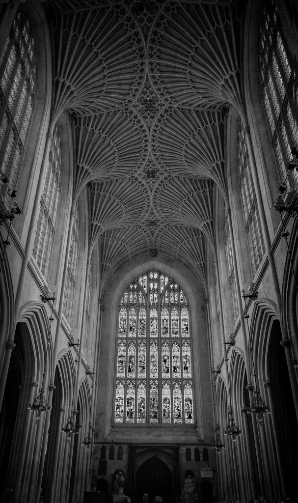 inside bath abbey - UK street Photography